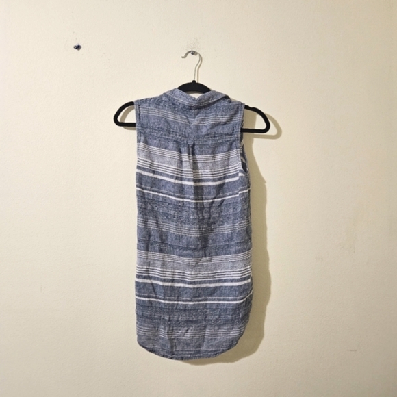 Beach Lunch Lounge Linen Top - Picture 6 of 7